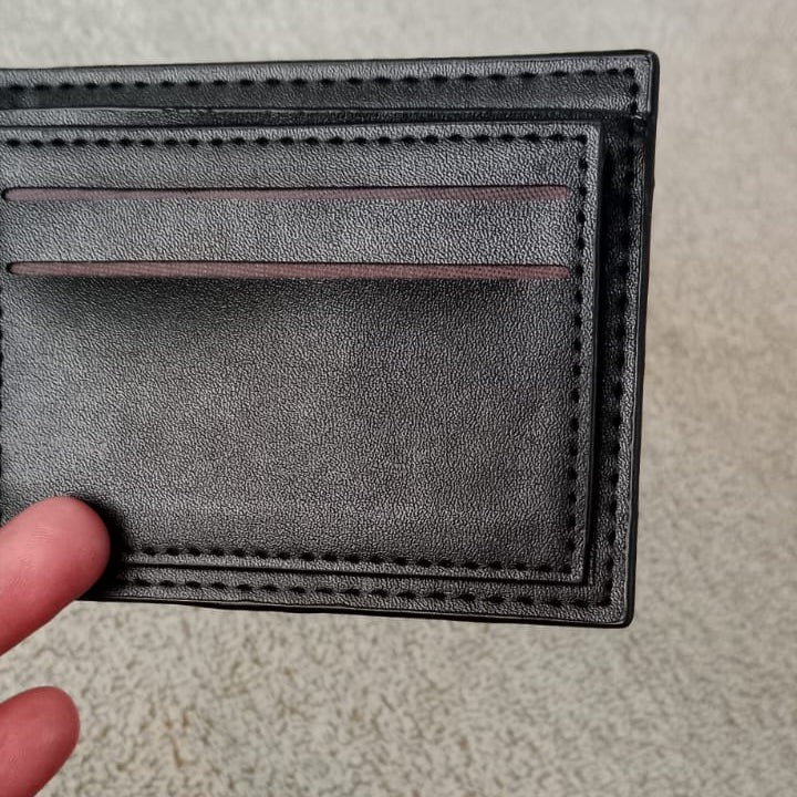 Designer Premium Men’s Wallet
