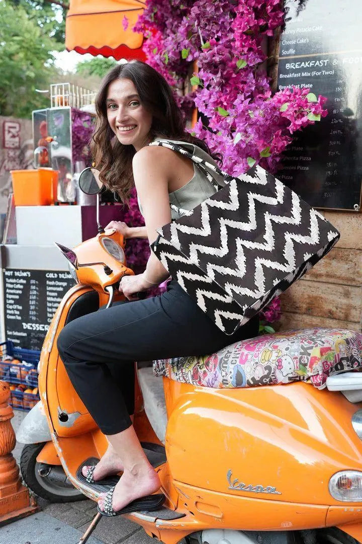 Girl's Canvas Printed Tote Bag