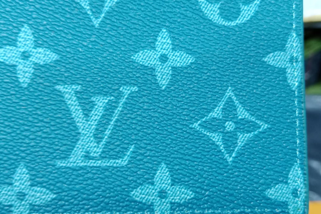 Designer Short Wallet
