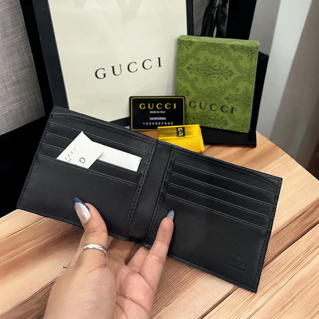 Gucci Small Leather Bee Wallet Black