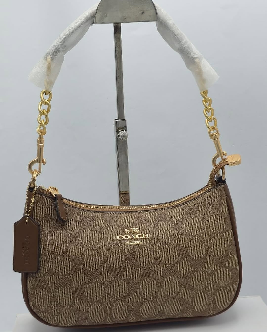 Coach Teri Shoulder Bag (Brown)