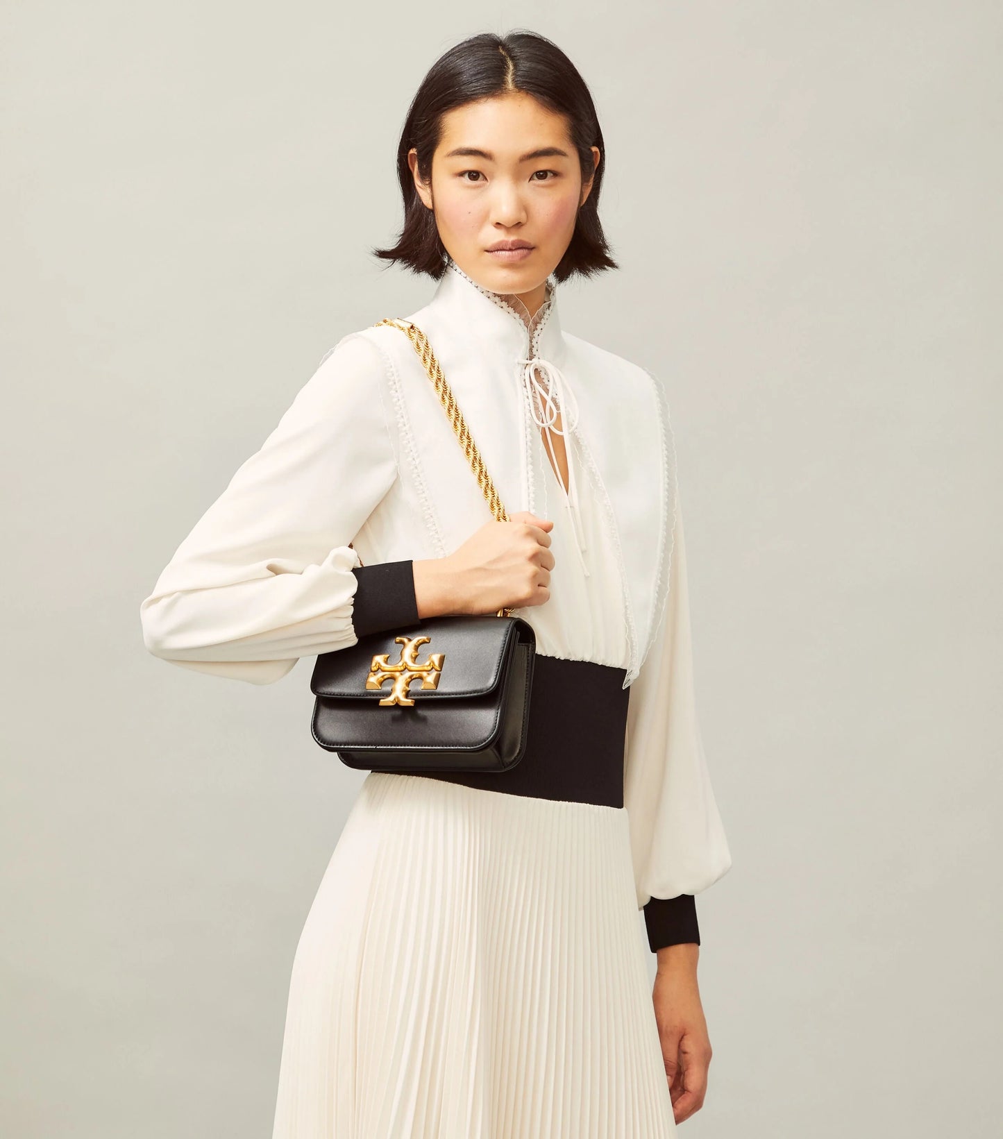 Tory Burch Eleanor Shoulder Bag (Black)