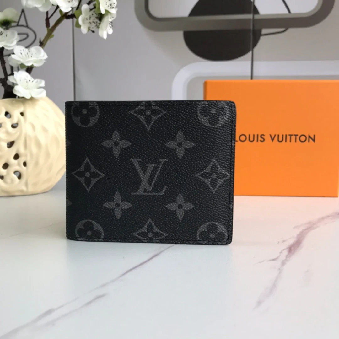 Designer Short Wallet Black