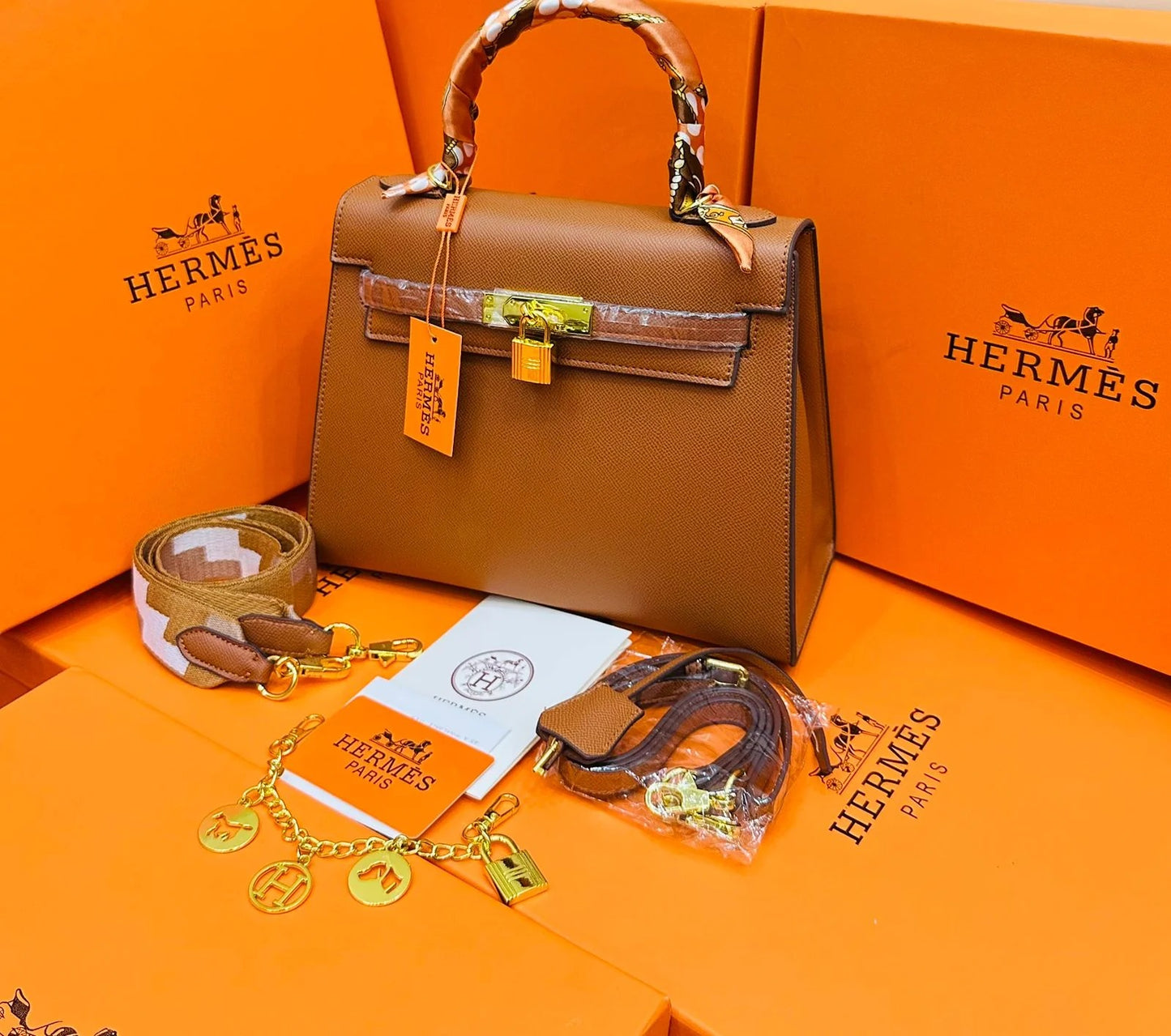 Hermes Kelly 25 Handbag (Brown)