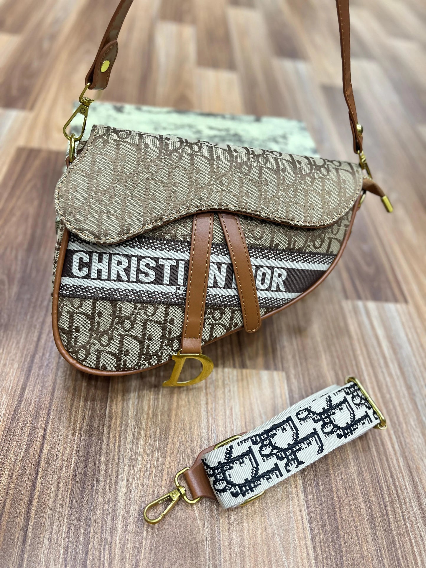 CHRISTIAN DIOR Saddle Bag