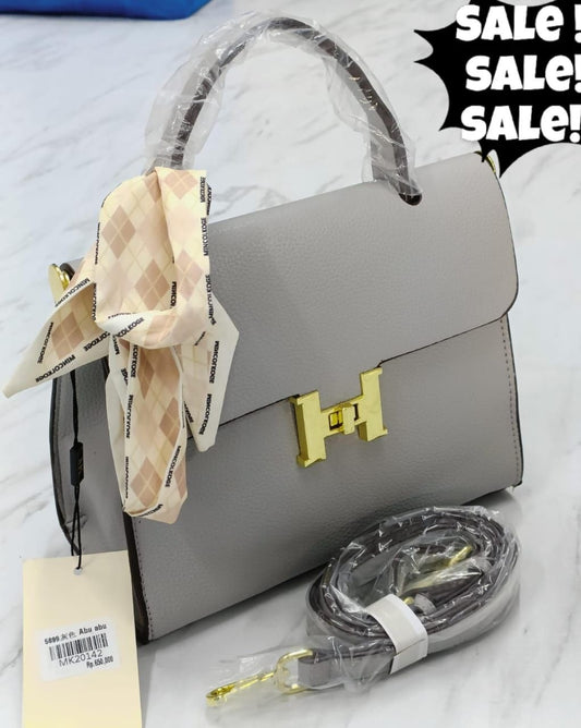 Hermès Leather Handbag