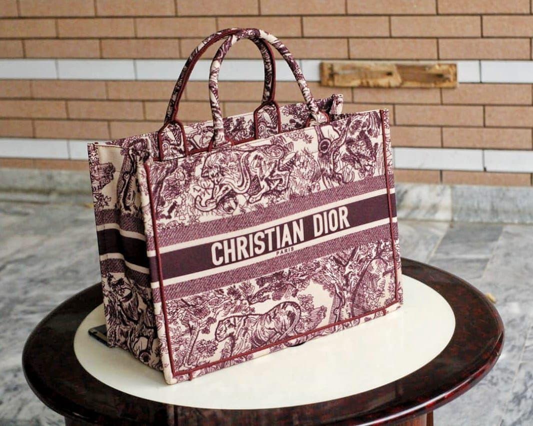 CHRISTIAN DIOR Book Oblique Tote Bag.
