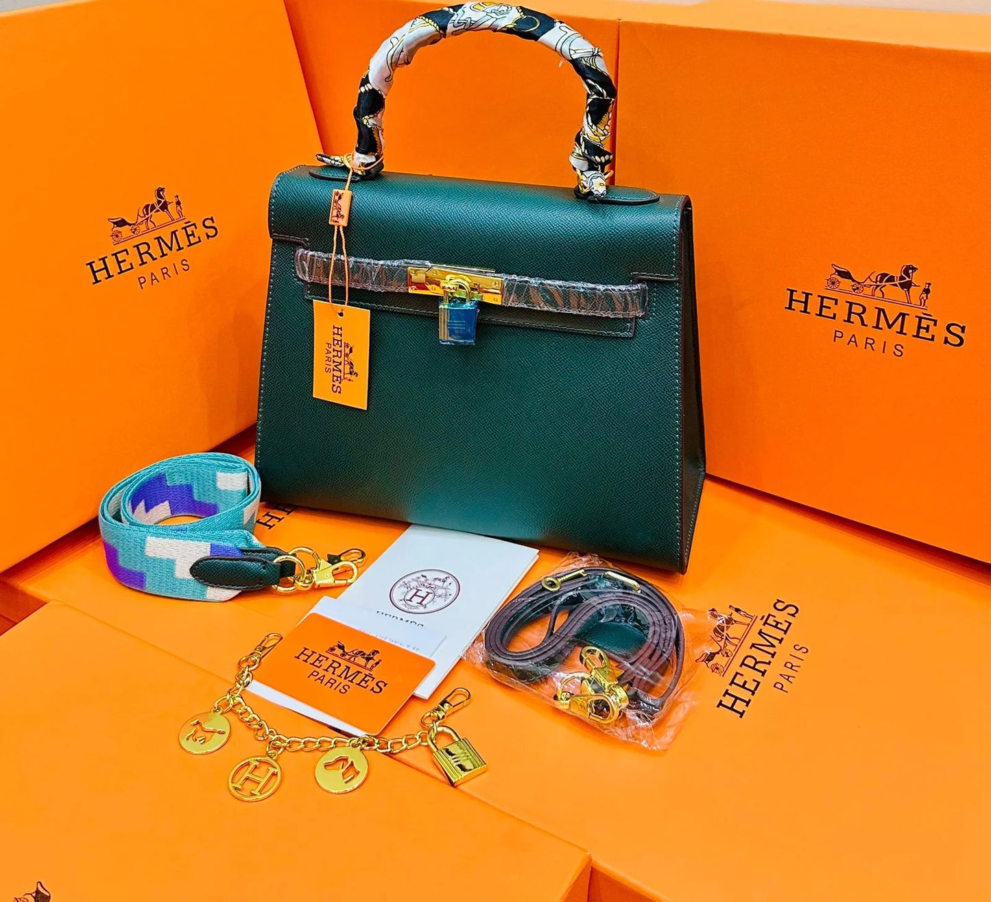 Hermes Kelly 25 Handbag Green