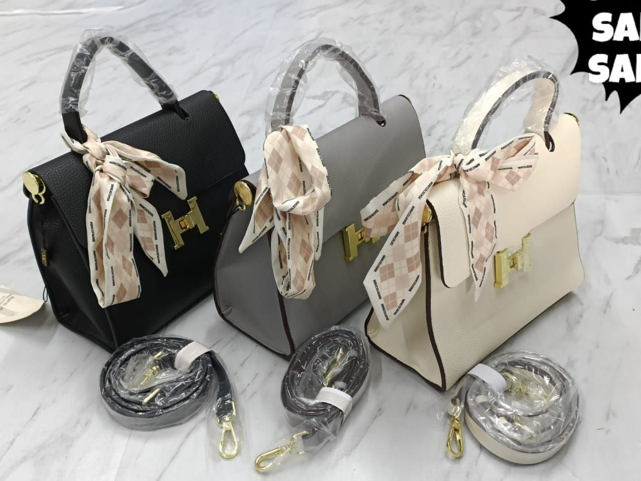 Hermès Leather Handbag