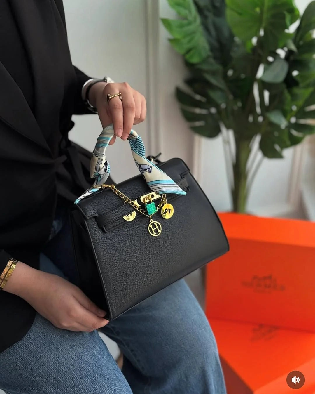 Hermes Kelly 25 Handbag Black